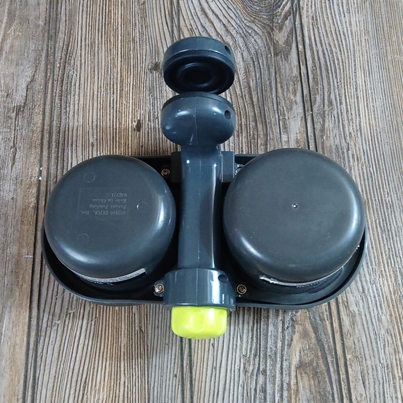 Brica Car Booster Seat Attachable Double Cup Snack Drink Holder - Picture 3 of 9